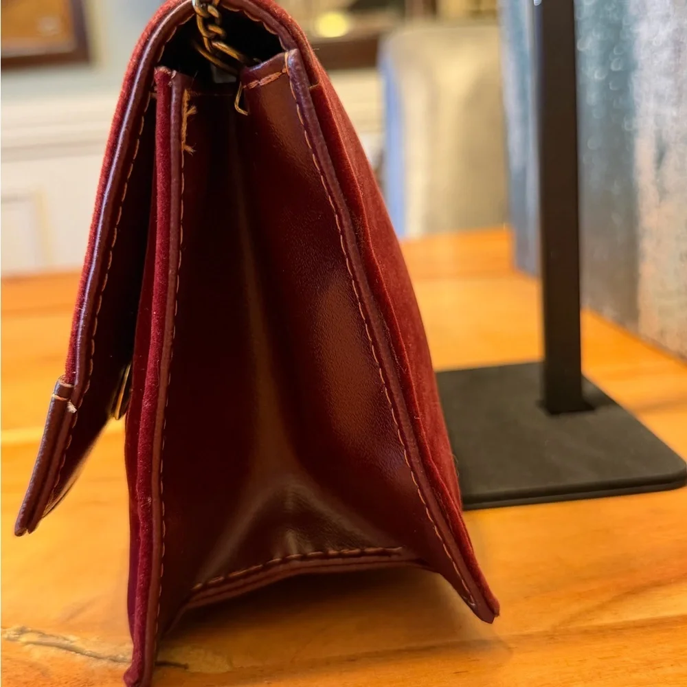 Vintage 1970s Archival Burgundy Velvet and Leather-Look‎ Geometric Clutch